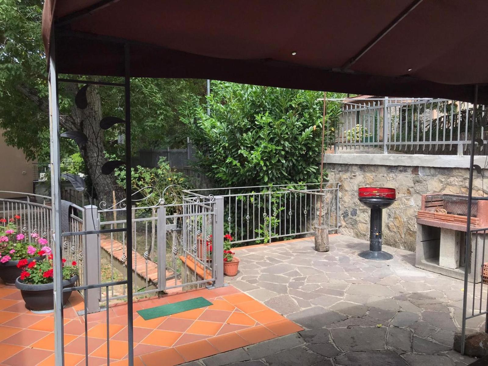 Villa Enrico 蒙蒂基奥 外观 照片